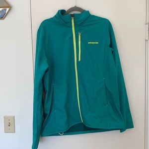 Patagonia lightweight jacket